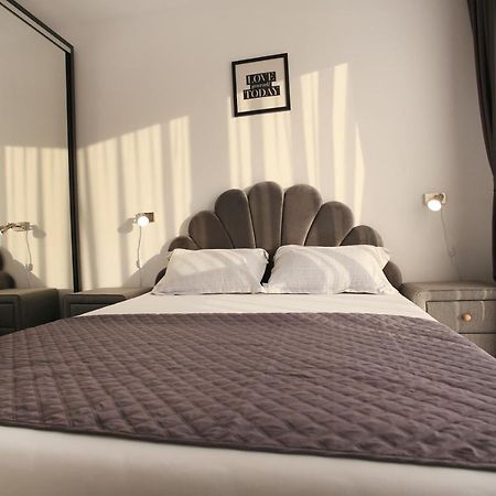 Apartament Prima Nufarul Ralu Oradea Eksteriør bilde